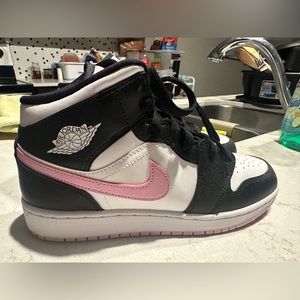 Decluttering my closet. Moving to a new house